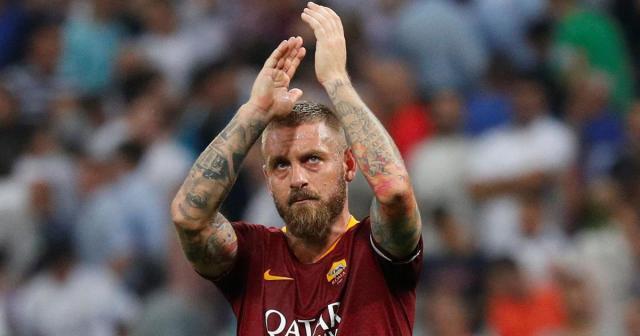 1705419733304038749.jpg de rossi 6.jpg